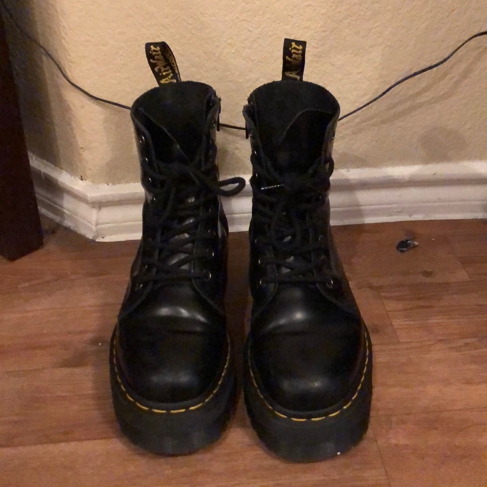 Dr. Martens Jadon Boots
